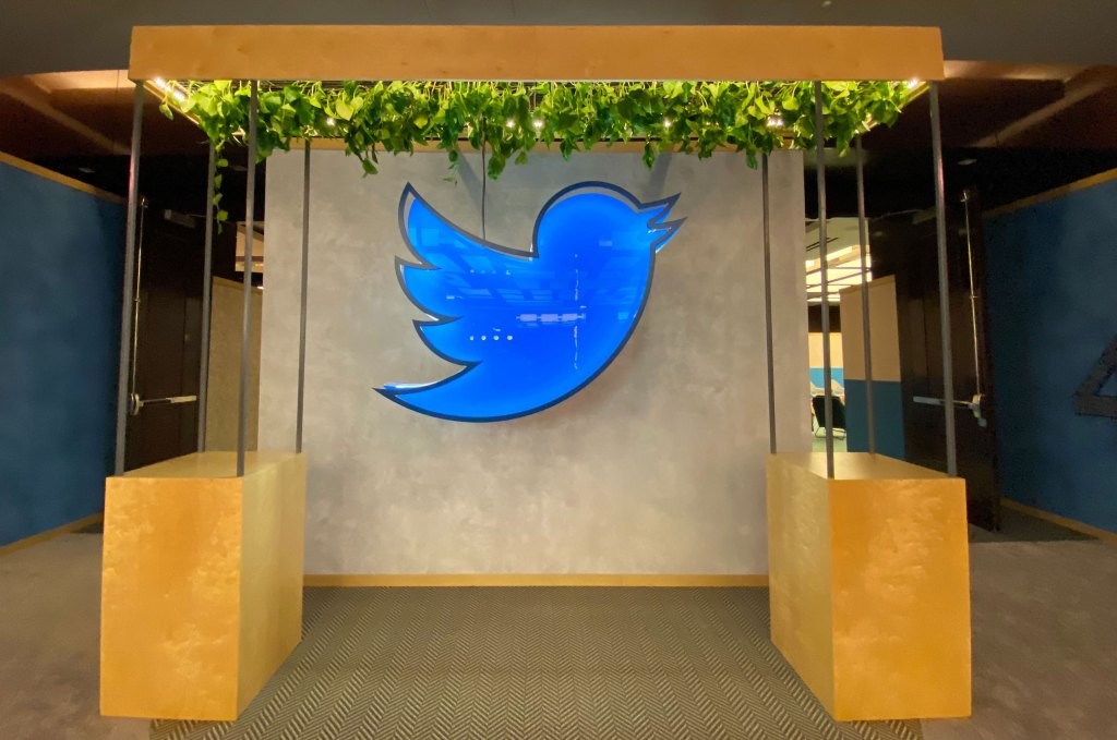 Twitter Newsletters: Integration Following Revue Acquisition