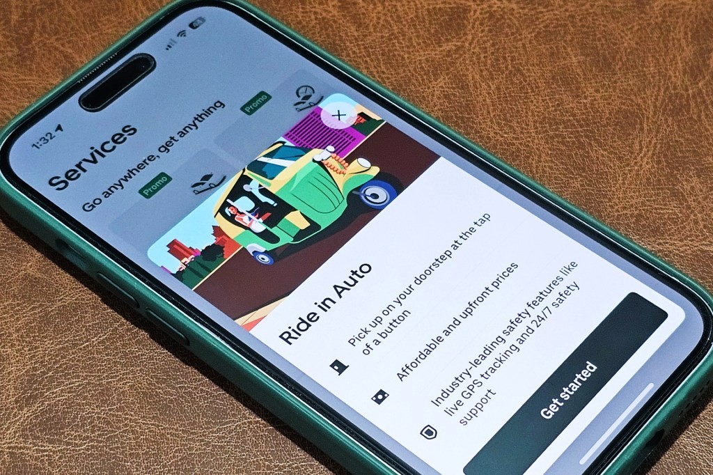 Uber India: No More Commissions, Daily Fees for Rickshaw Drivers