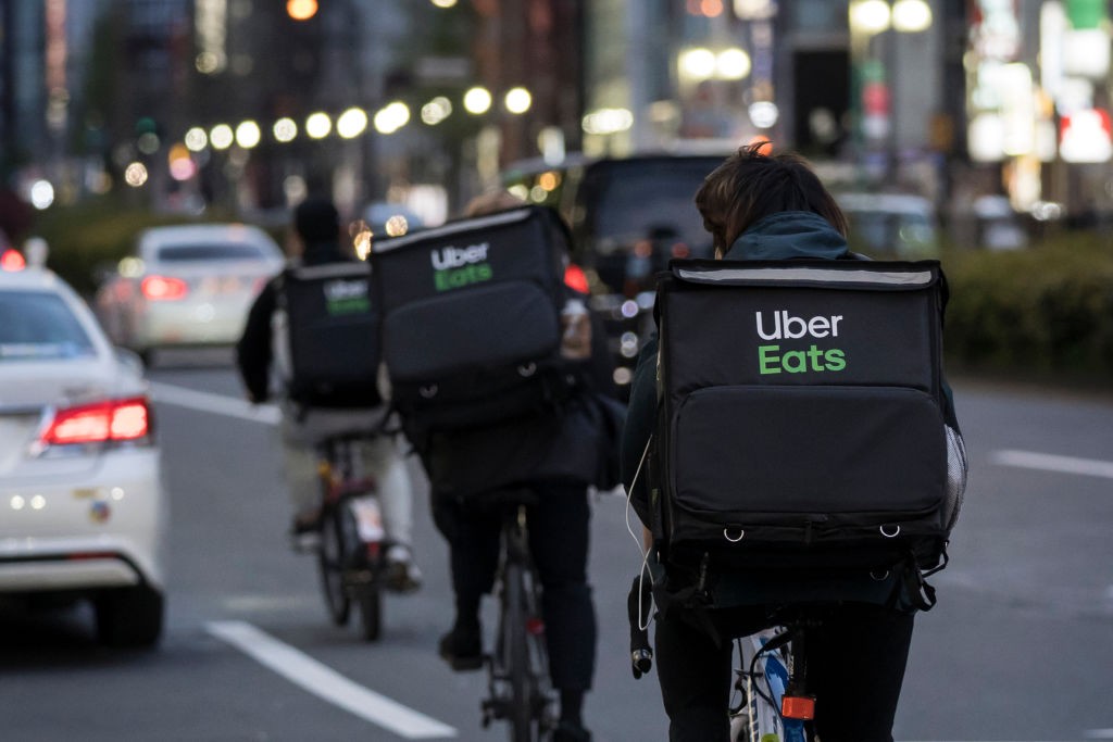 Uber Eats, Grubhub, DoorDash Sue NYC Over Restaurant Fee Caps