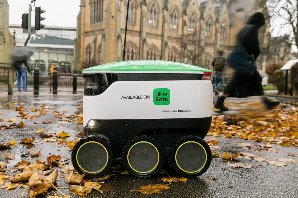 Uber Eats to Use Starship Robots for Food Delivery in the UK