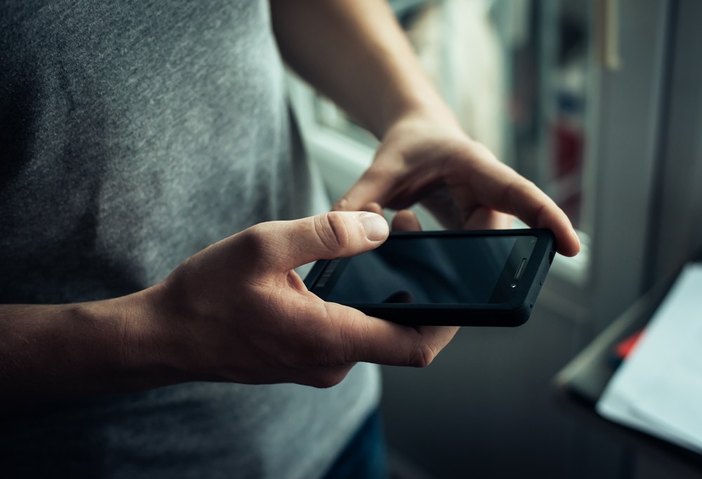 UK CMA Investigates Apple and Google's Mobile Dominance