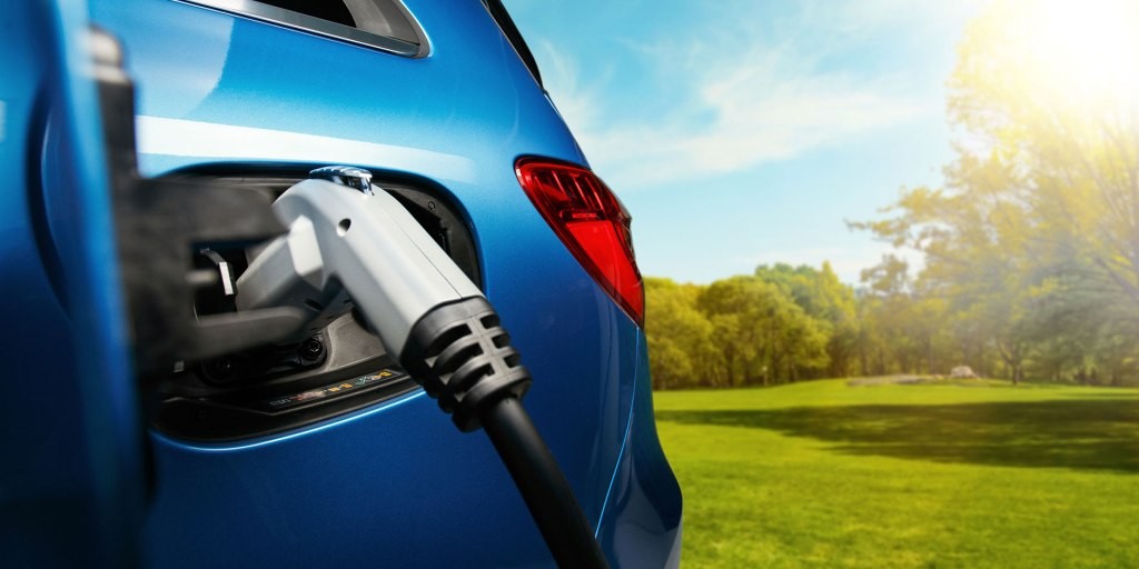 UK New Homes to Require EV Chargers - 2022 Regulation