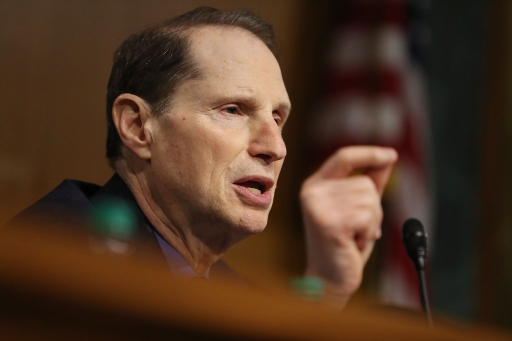 Lawmakers Seek to Restrict Police Use of Stingray Technology