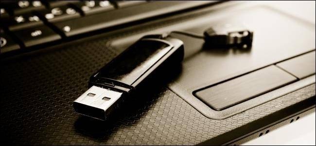 USB 2.0 vs. USB 3.0: Upgrade Your Flash Drive?