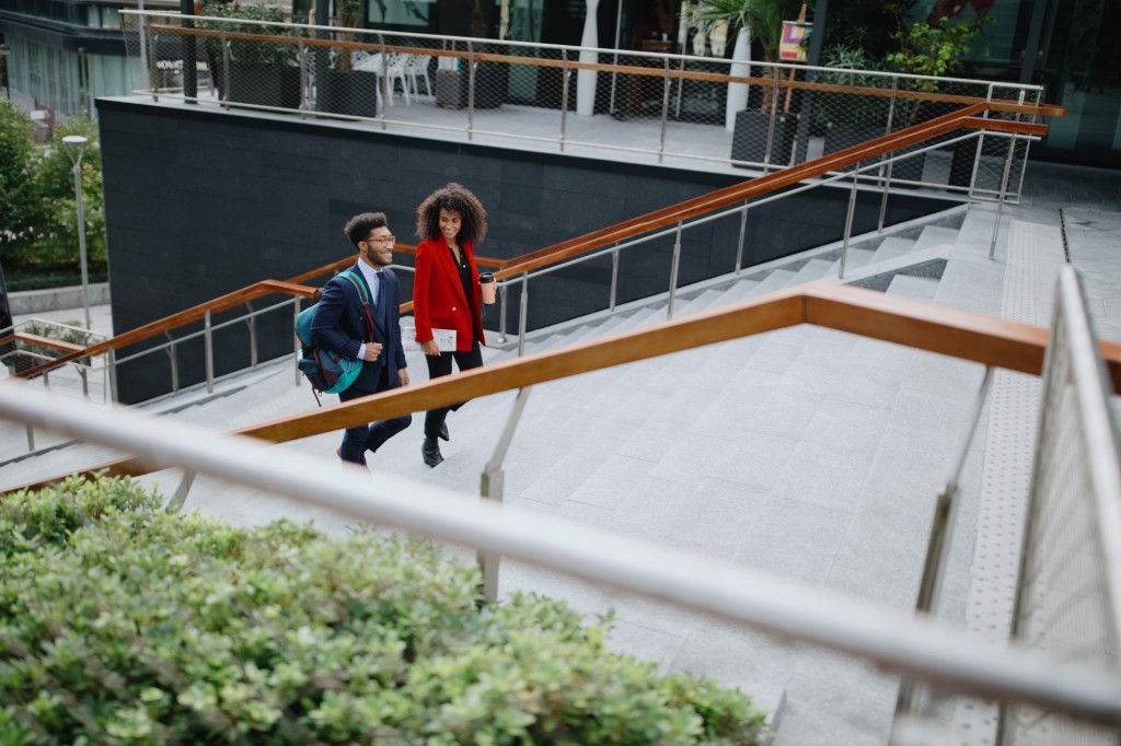Valence Training Program for Black Executives | Leadership Development