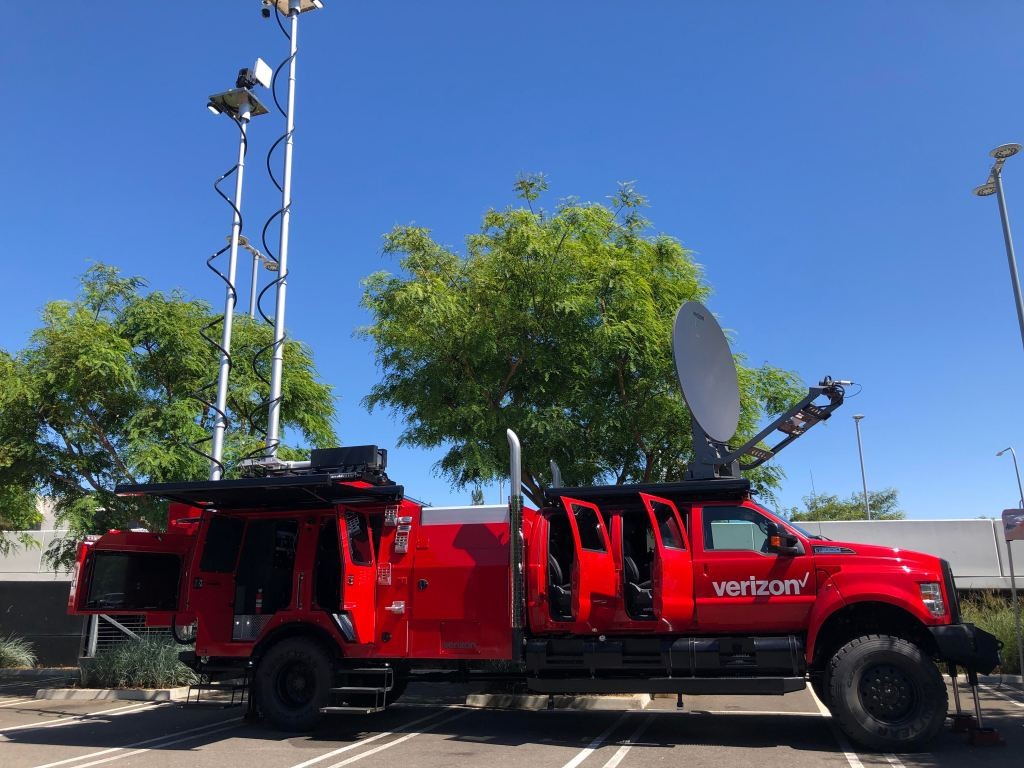 Verizon THOR: Rapid Humanitarian Response Vehicle Demo