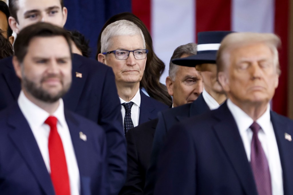 Deepseek, China & Trump: Apple's Q1 Earnings Outlook