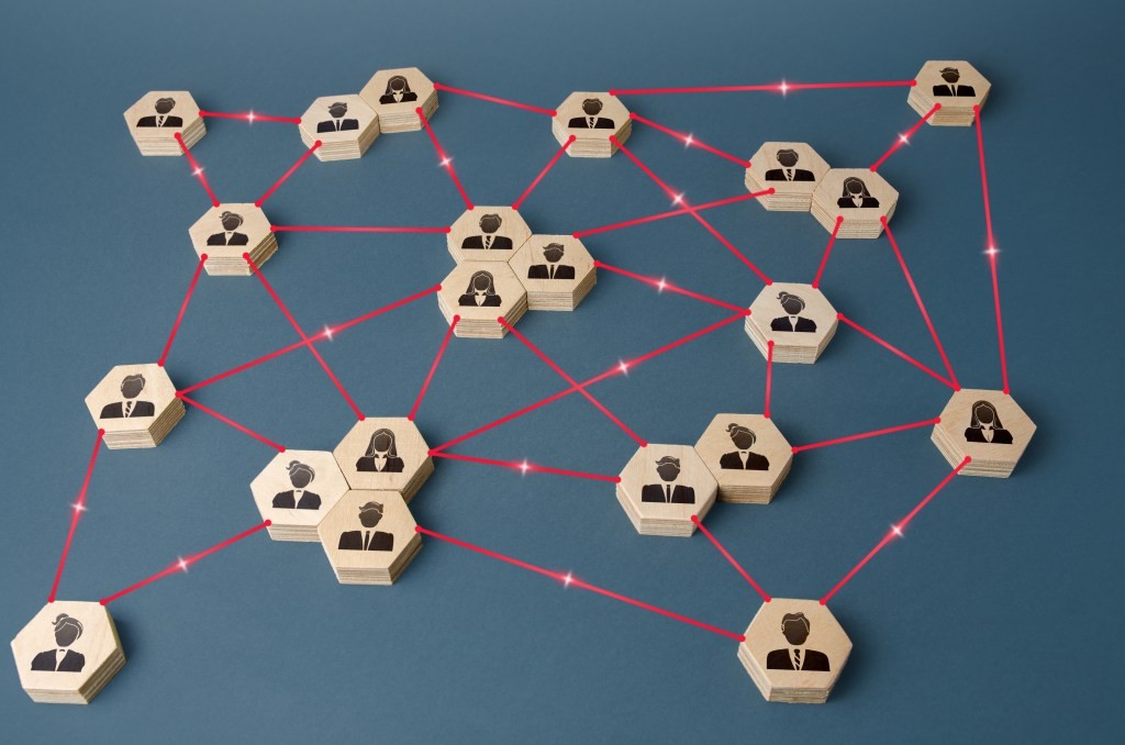 DAOs and Media: Revolution or Rich Man's Toy?