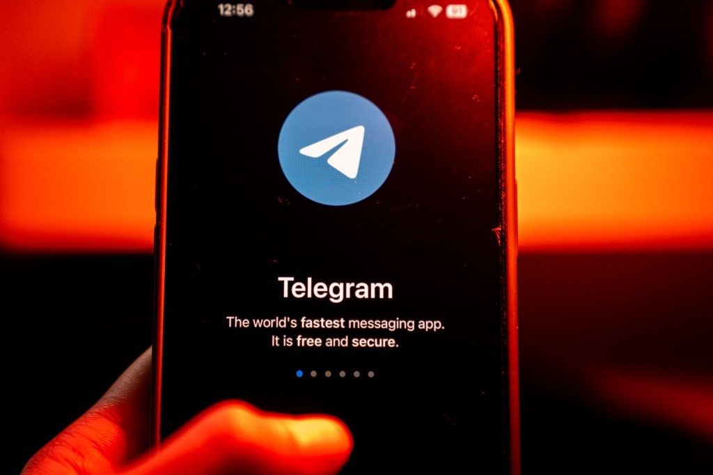 xAI to Integrate Grok into Telegram with $300M Deal